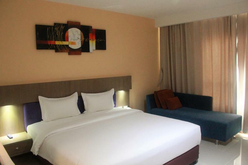 Grand Oliver Hotel Danok Sadao Екстериор снимка