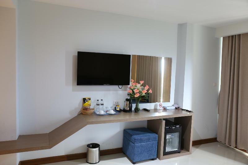 Grand Oliver Hotel Danok Sadao Екстериор снимка