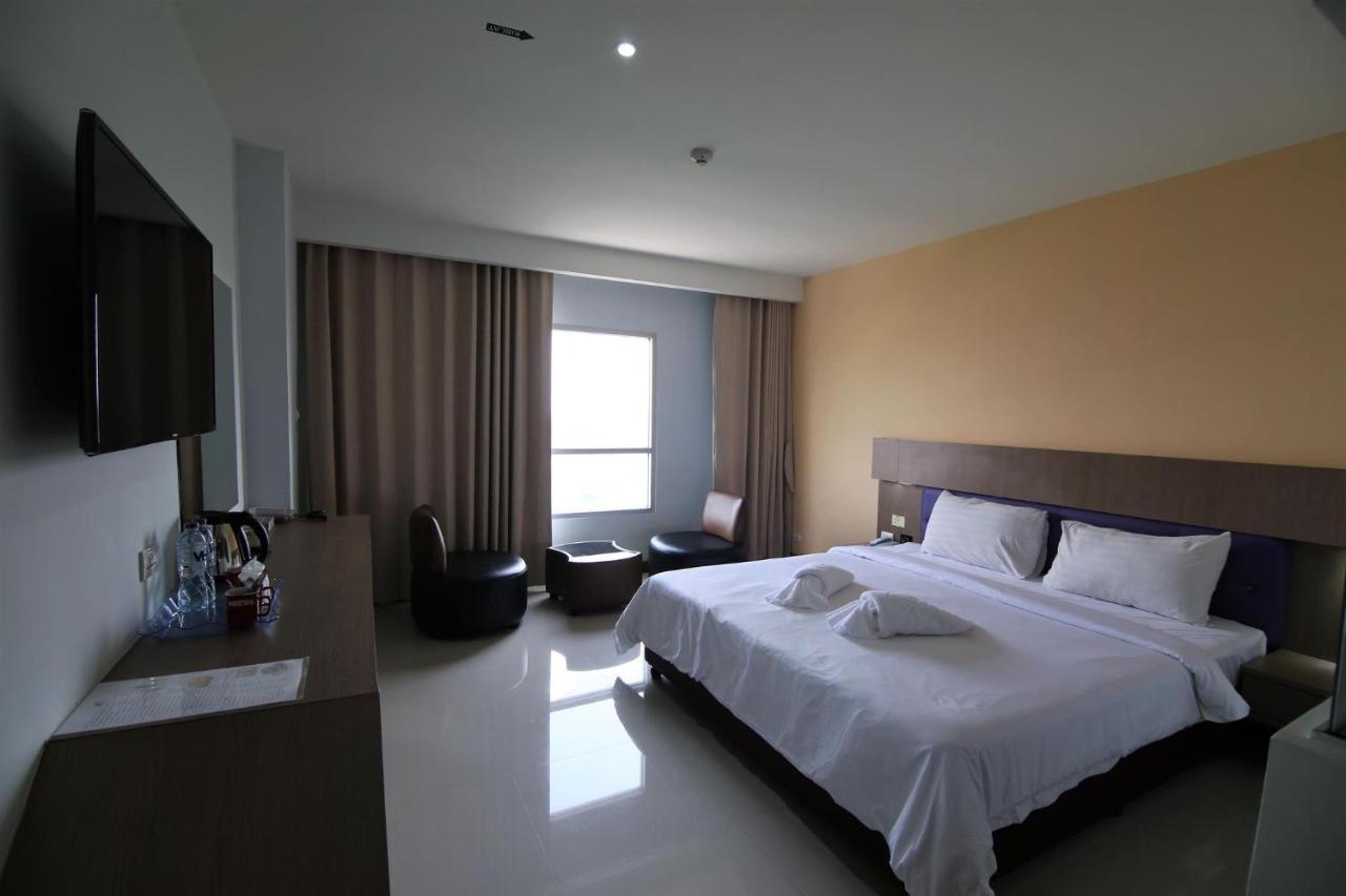 Grand Oliver Hotel Danok Sadao Екстериор снимка